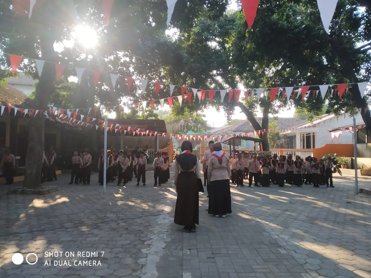 Upacara Hari Pramuka Yang ke - 65 di sekolah